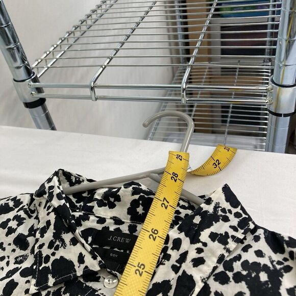 J‎ Crew Women's Black Snow Leopard Boy Shirt Size 10 Classic Cut Animal Print - Picture 3 of 15
